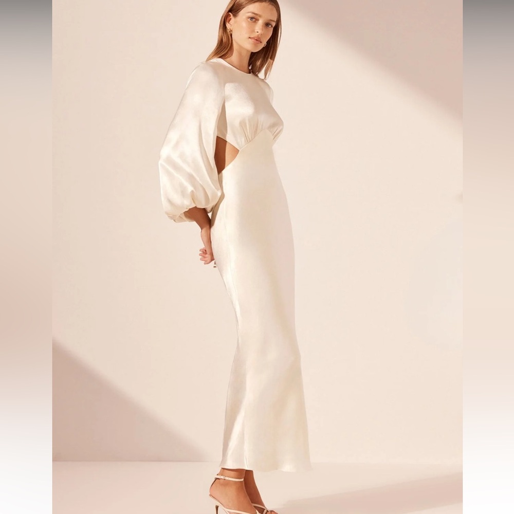 Shona Joy - La Lune Open Back Balloon Sleeve midi dress